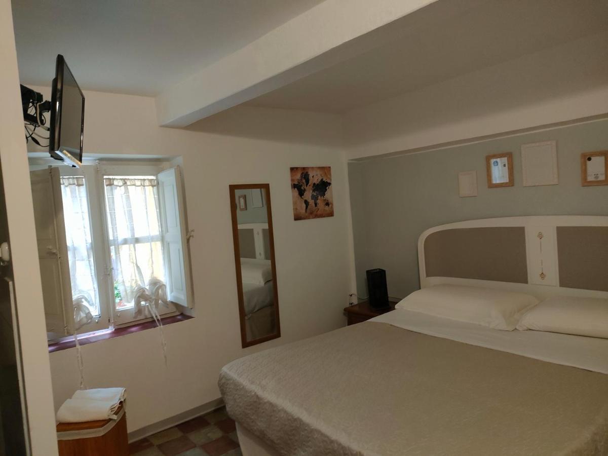 Essential Hotell Palermo Exteriör bild