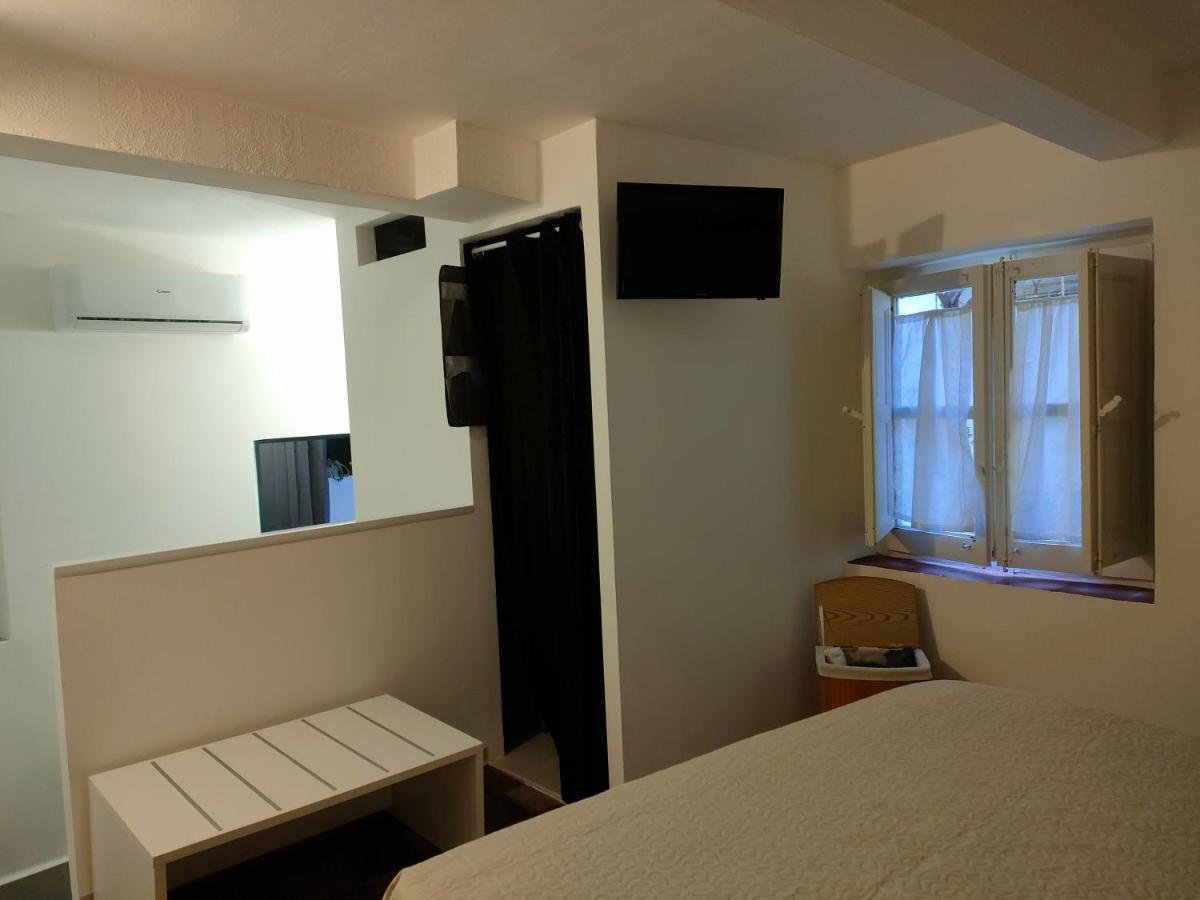 Essential Hotell Palermo Exteriör bild